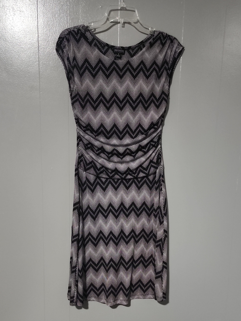 Enfocus Studio Black and White Chevron Midi Dress